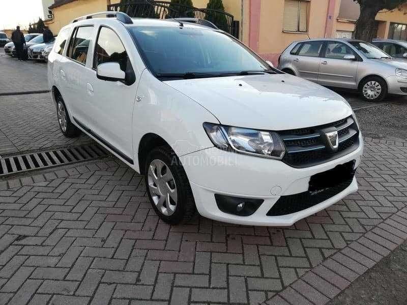 Бялото комби Dacia Logan MCV